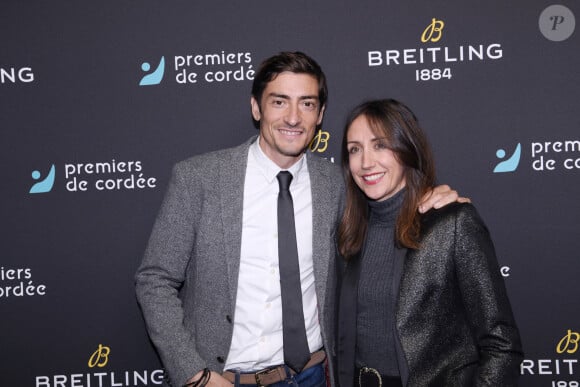 Exclusif - Claude Dartois et sa femme Virginie Milano - Dîner de charité Breitling à la Samaritaine pour l'association "Premiers de Cordée" à Paris le 14 novembre 2022. L'associationPremiers de Cordée propose des animations sportives auprès des enfants hospitalisés. ADN de l'association depuis sa création, ce programme comprend de nombreuses actions pour initier un maximum d'enfants malades et/ou en situation de handicap à la pratique sportive. © Rachid Bellak/Bestimage 