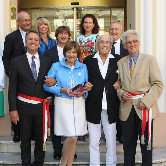 Exclusif - Mariage civil de l'actrice Macha Méril (74 ans) et du compositeur Michel Legrand (82 ans) célébré à la mairie de Monaco par le maire Georges Marsan et son adjoint Henri Doria autour du fils adoptif de Macha Méril, Gianguido Baldi, leurs témoins Muriel Perrod, Pierre-Jean Douvier et Olga Douvier et leurs amis, le 16 septembre 2014.