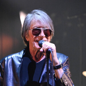 Jacques Dutronc et Thomas Dutronc en showcase de leur tournée "Dutronc & Dutronc" au Centre Evénementiel de Courbevoie le 11 avril 2022. © Coadic Guirec/Bestimage