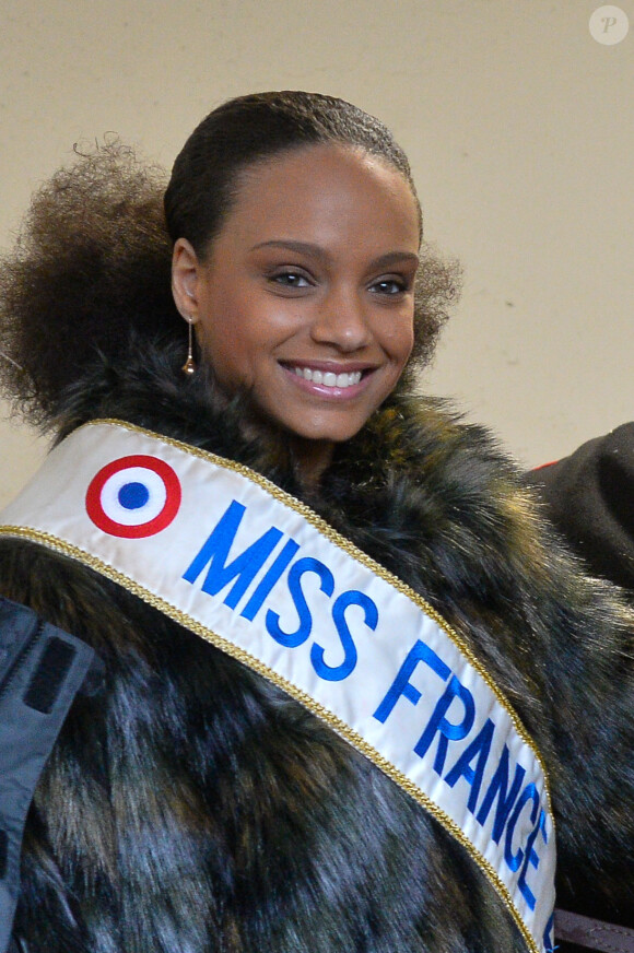 Alicia Aylies, Miss France 2017, au Grand Prix de France à l'Hippodrome Paris-Vincennes, le 12 février 2017. © Guirec Coadic/Bestimage 