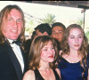 Sa famille et son entourage,
Gérard Depardieu, Elisabeth et leurs enfants Guillaume et Julie au Festival de Cannes 1992