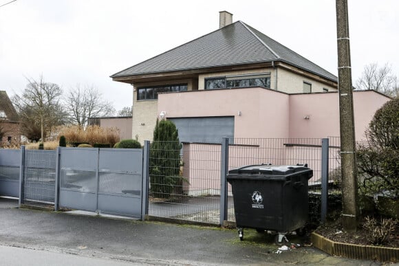 Illustration de la maison prétendument louée par Gérard Depardieu dans le village de Mont-Saint-Aubert (Belgique), le 14 décembre 2023.