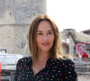 Vanessa Demouy est une actrice incontournable sur TF1, notamment grâce à son rôle dans Ici tout commence. 
Vanessa Demouy de "Ici tout commence" - Festival de la Fiction de La Rochelle. © Jean-Marc Lhomer / Bestimage