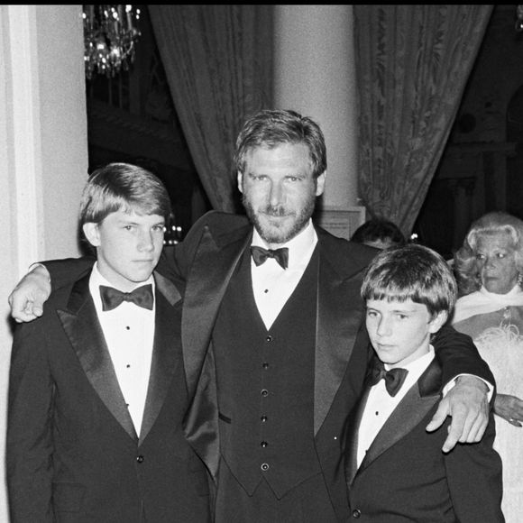 ARCHIVES - HARRISON FORD ET SES FILS BEN ET WILLARD AU FESTIVAL DE DEAUVILLE EN 1981  