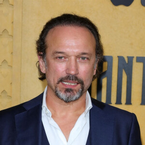 Vincent Perez à la première de la série "Shantaram" à Los Angeles, le 3 octobre 2022. 