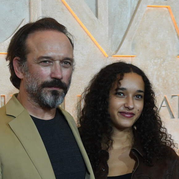 Vincent Perez et sa fille Tess - Avant-première du film "Athena" à la salle Pleyel à Paris le 13 septembre 2022 © Giancarlo Gorassini / Bestimage 
