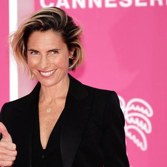 Alessandra Sublet - Arrivées au photocall de la cérémonie de clôture sur le pink carpet de la 5ème édition du Festival International Canneseries à Cannes le 6 avril 2022. © Norbert Scanella / Panoramic / Bestimage 