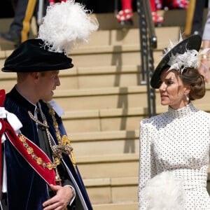 Elle pourrait notamment obtenir l'Ordre de la Jarretière comme son mari le prince William.
Le prince William, prince de Galles, et Catherine (Kate) Middleton, princesse de Galles - La famille royale britannique assiste au service annuel de l'ordre de la jarretière à la chapelle St George du château de Windsor, Berkshire, Royaume Uni, le 19 juin 2023. 