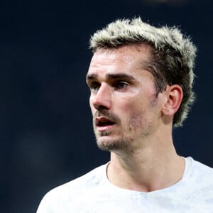 Heureux à Madrid, Antoine Griezmann y a construit la maison de ses rêves
Antoine Griezmann (FRA) - Match de qualification pour l'Euro2024 "Grèce - France (2-2)" à Athènes, le 21 novembre 2023.