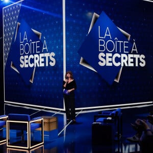 A noter qu'elle est à retrouver ce soir sur la trois dans un numéro de "La Boîte à secrets".
Exclusif - Faustine Bollaert - Enregistrement de l'émission "La boîte à secrets N°18" à Paris, présentée par Faustine Bollaert et diffusée le 12 janvier 2024 sur France 3 © Christophe Clovis / Bestimage