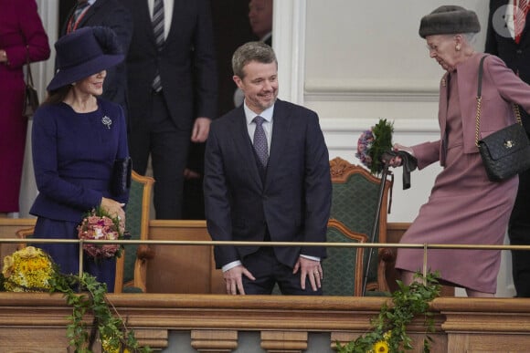 Le roi Frederik X, la reine Mary, la reine Margrethe II - La famille royale de Danemark lors de la réception donnée à l’occasion du changement de trône au Parlement danois (Folketing) au palais de Christiansborg à Copenhague. Le 15 janvier 2024  