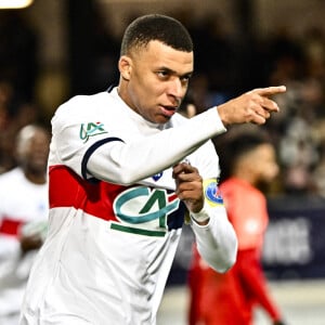 Kylian Mbappe (psg) - - Le PSG à battu Revel (9-0), club de R1 pour se hisser en 16es de finale de la Coupe de France à Castres le 7 janvier 2024.