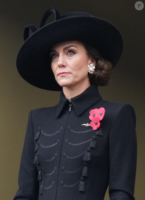 Kate Middleton a été opérée à l'abdomen
Catherine Kate Middleton, princesse de Galles - La famille royale honore les disparus des deux guerres mondiales lors de la cérémonie Remembrance Sunday ( Dimanche du souvenir ) au Cénotaphe à Londres le 12 novembre 2023. 