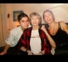 Il lui a rendu hommage, comme il le fait tous les ans
Anthony Delon a partagé une photo de sa défunte maman Nathalie avec ses filles Loup et Liv pour le troisième anniversaire de sa mort. Instagram, le 21 janvier 2024.