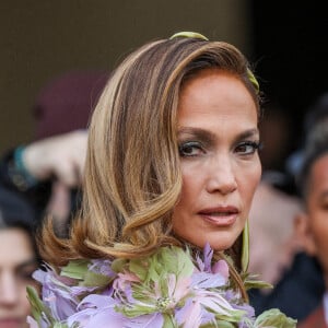 Jennifer Lopez était époustouflante pour le défilé Elie Saab
Jennifer Lopez (JLo) arrive au défilé Elie Saab Haute Couture dans le cadre de la Fashion Week de Paris (PFW), au palais de Tokyo, à Paris, France © Cyril Moreau/Bestimage