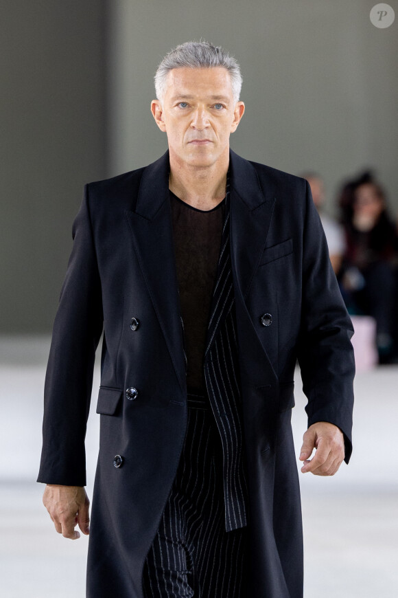 Vincent Cassel - Défilé de mode Hommes printemps-été 2024 "AMI" lors de la fashion week de Paris. Le 22 juin 2023 © Olivier Borde / Bestimage 