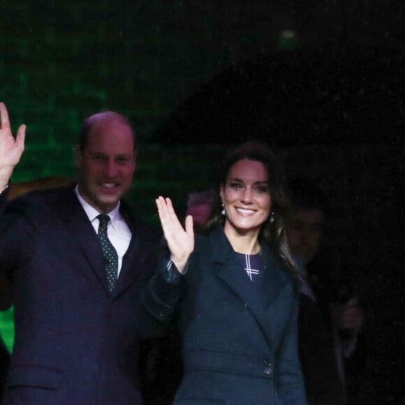 Le prince William, prince de Galles, et Catherine (Kate) Middleton, princesse de Galles, sont accueillis par la maire de Boston, Michelle Wu. Le couple royal n'était plus venu aux Etats-Unis depuis 2014. 
