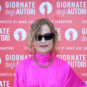 Isabelle Huppert au photocall du film "Sidonie au Japon" lors du 80ème festival international du film de Venise, La Mostra, à Venise, Italie, le 1er septembre 2023. 