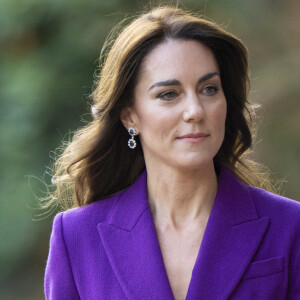 Interviewé par HELLO, M. Gurjar, expert en chirurgie abdominale, s'est exprimé sur le rétablissement de la princesse Kate Middleton suite à son "opération planifiée" à la London Clinic.
Catherine (Kate) Middleton, princesse de Galles arrive au Design Museum pour co-organiser l'événement avec le Centre de la Fondation Royale pour la petite enfance à Londres