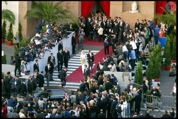 Comme de nombreux princes ce jour-là !
Mariage du prince Emmanuel-Philibert de Savoie et Clotilde Courau à la basilique Sainte-Marie des Anges à Rome le 25 septembre 2003