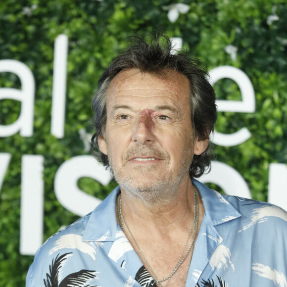 Jean-Luc Reichmann au photocall de la série "Leo Mattei, Brigade des mineurs" lors du 62ème Festival de Télévision de Monte-Carlo, à Monaco, le 19 juin 2023. © Denis Guignebourg/BestImage