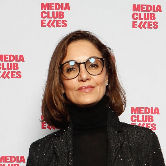 Exclusif - Nadia Farès (rôle principal pour la série "Siffleurs" diffusée sur France 2) - Photocall de la cérémonie des "Trophées Media Club Elles 2024" à la SACEM à Neuilly-sur-Seine, France, le 7 février 2024. © Christophe Clovis/Bestimage