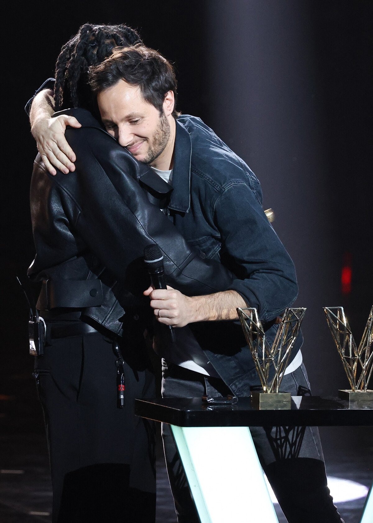 Photo : Gazo et Vianney - 39ème cérémonie des Victoires de la musique à la  Seine musicale de Boulogne-Billancourt, France, le 9 février 2024. © Coadic  Guirec/Bestimage - Purepeople