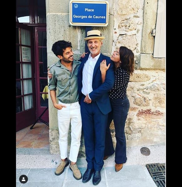Ce père de famille en a partout sur son bureau.
Antoine de Caunes et ses enfants, Instagram le 30 septembre 2019.