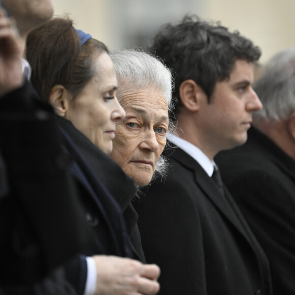Elisabeth Badinter et Gabriel Attal - Hommage national à Robert Badinter place Vendôme le mercredi 14 février 2024 © Eliot Blondet/Pool/Bestimage