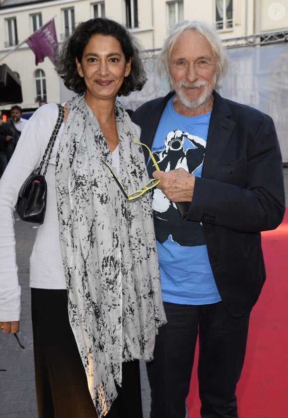 Pierre Richard et sa femme Ceyla Lacerda - Dernière du spectacle "Les Franglaises" au théâtre Bobino à Paris, le 27 mai 2015. 