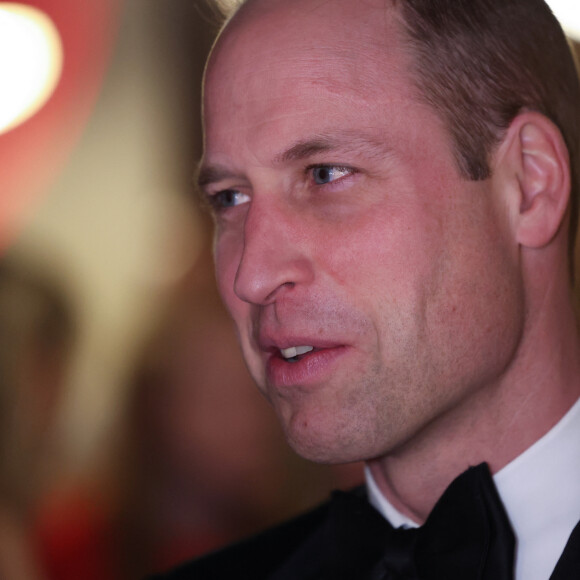 Le prince William, prince de Galles participe au dîner de gala caritatif " London's Air Ambulance " au Raffles London à Londres, Royaume Uni, le 7 février 2024. 