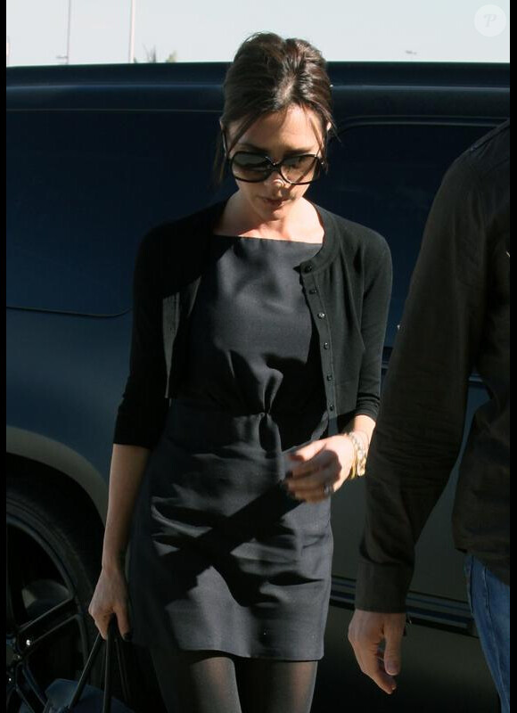 Victoria Beckham à l'aéroport de Los Angeles, le 15 mars 2010