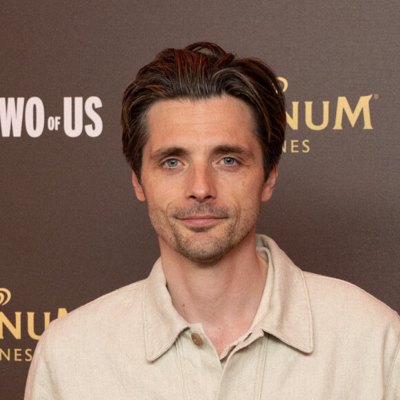 Raphaël Personnaz a profité d'une interview accordée à Madame Figaro pour annoncer une heureuse nouvelle
Naissance - Raphaël Personnaz est papa - Raphaël Personnaz - Soirée sur la plage Magnum lors du 76ème Festival International du Film de Cannes le 25 mai 2023. © Cannes Magnum/ Jeremy Melloul/Bestimage 