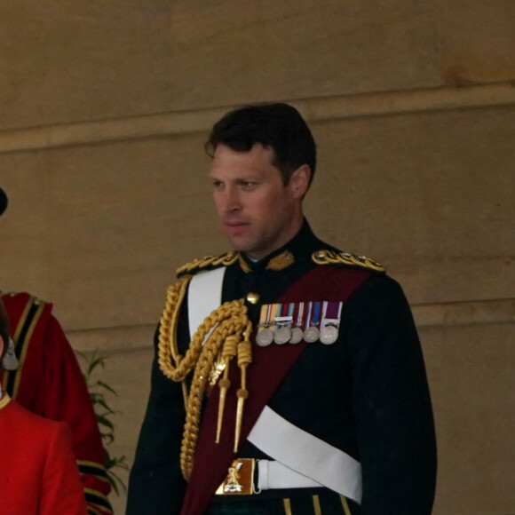 Le roi Charles III d'Angleterre et Le prince George de Galles - Sortie de la cérémonie de couronnement du roi d'Angleterre à l'abbaye de Westminster de Londres, Royaume Uni, le 6 mai 2023.