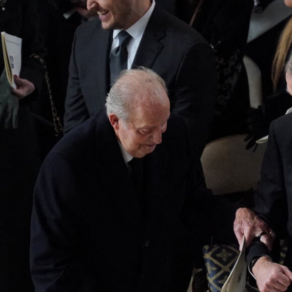 Juan Carlos et Felipe d'Espagne - Messe en hommage au roi Constantin II de Grèce, Chapelle Saint George, Windsor, 27 février 2024. Photo by Chris Jackson /PA Wire/ABACAPRESS.COM