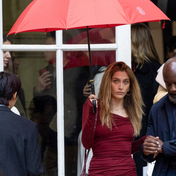 Paris Jackson arrive au showroom de la maison Vivier (Roger Vivier chaussure) pour la collection automne / hiver 2024-2025 lors de la Fashion Week de Paris (PFW), à la maison de l'Amérique Latine, à Paris, France, le 29 février 2024. © Cyril Moreau/Bestimage 