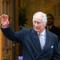 Charles III en danger à Windsor ? Un intrus arrêté au château en sa présence, les services de sécurité très inquiets