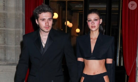 Brooklyn Beckham et Nicola Peltz à l'hôtel La Réserve à Paris.