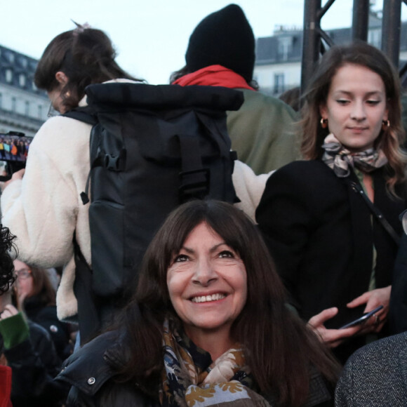 Anne Hidalgo, maire de Paris - À l'occasion du vote par le Congrès de l'inscription de l'interruption volontaire de grossesse (IVG) dans la Constitution, la Fondation des Femmes, en collaboration avec de nombreuses associations organisent une journée sous le signe de la victoire pour célébrer cette avancée historique, sur le parvis du Trocadéro, Paris, le 4 mars 2024 © Stéphane Lemouton / Bestimage 