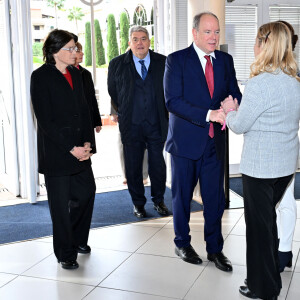Pour la journée internationale des droits des femmes.
Le prince Albert II de Monaco et la princesse Stéphanie de Monaco participent à la journée internationale des droits des femmes à la salle du Canton à Monaco, le 8 mars 2024.