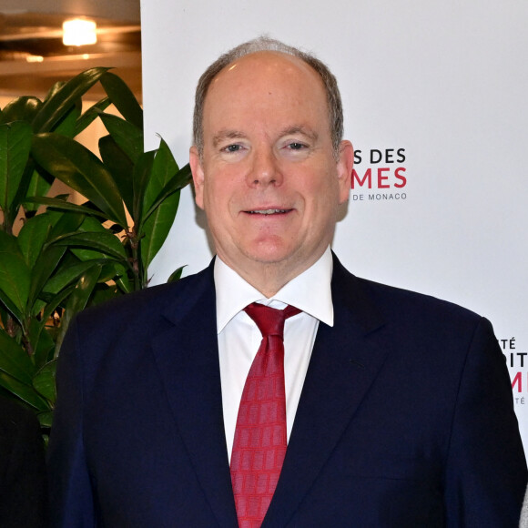 Le prince Albert II de Monaco et la princesse Stéphanie de Monaco participent à la journée internationale des droits des femmes à la salle du Canton à Monaco, le 8 mars 2024.