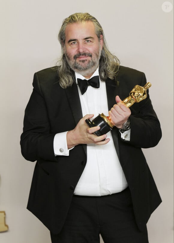 Hoyte van Hoytema (Oscar de la meilleure photographie) - Photocall des lauréats (Press Room) de la 96ème cérémonie des Oscars au Dolby Theater à Hollywood le 10 mars 2024.