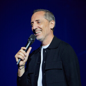 Exclusif - Gad Elmaleh - Show Solidarité Maroc, organisé par G.Elmaleh, R.Bougheraba et R.Frayssinet, au Dôme de Paris. Le 2 octobre 2023. Le show a fait salle comble devant 4000 personnes et a rapporté 435 000 euros. L'intégralité des recettes sera reversée au "fond spécial 126". © Cyril Moreau / Bestimage