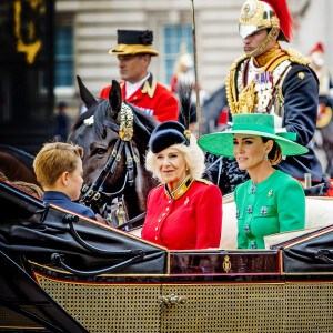 La reine consort Camilla Parker Bowles, Kate Catherine Middleton, princesse de Galles, le prince George de Galles - La famille royale d'Angleterre lors du défilé "Trooping the Colour" à Londres. Le 17 juin 2023 