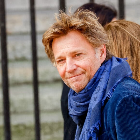 Laurent Delahousse - Obsèques de Jean-Pierre Pernaut en la Basilique Sainte-Clotilde à Paris le 9 mars 2022. © Cyril Moreau / Bestimage