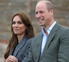 Elle a autre chose à faire que de s'attarder sur les rumeurs.
Le prince William et la princesse Kate (Middleton) de Galles en visite à l'association caritative We Are Farming Minds à Kings Pitt Farm à Hereford.