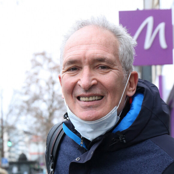 Exclusif - Christian Jeanpierre à la sortie des studios RTL à Paris. Le 22 janvier 2021 