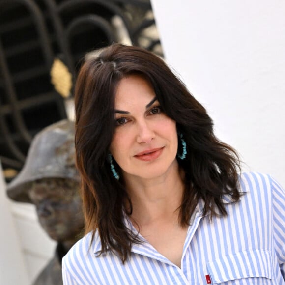 Helena Noguerra présente une lecture de la correspondance de la peintre mexicaine sur les planches de La Scala depuis le 29 janvier 2024.
Helena Noguerra - Rencontre entre romancières, productrices, actrices, acteurs et réalisatrices au Centre d'Arts et de Culture l'Artisitique, le 8 mars 2024.