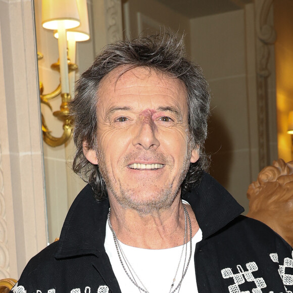 Jean-Luc Reichmann lors de la soirée de gala pour la fondation de la recherche en physiologie, les Stethos, au George V à Paris le 18 mars 2024. © Coadic Guirec / Bestimage 