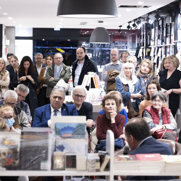 Exclusif - Manuel Carcassonne, Tiphaine Auzière - Soirée littérature à la librairie Le Divan à Paris, animée par M.Carcassonne, et séance de dédicace du livre de Tiphaine Auzière "Assises" aux Editions Stock. Le 20 mars 2024 © Cyril Moreau / Bestimage 